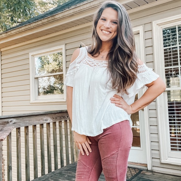 Meet your Posher, Erika shae - Picture 5 of 9